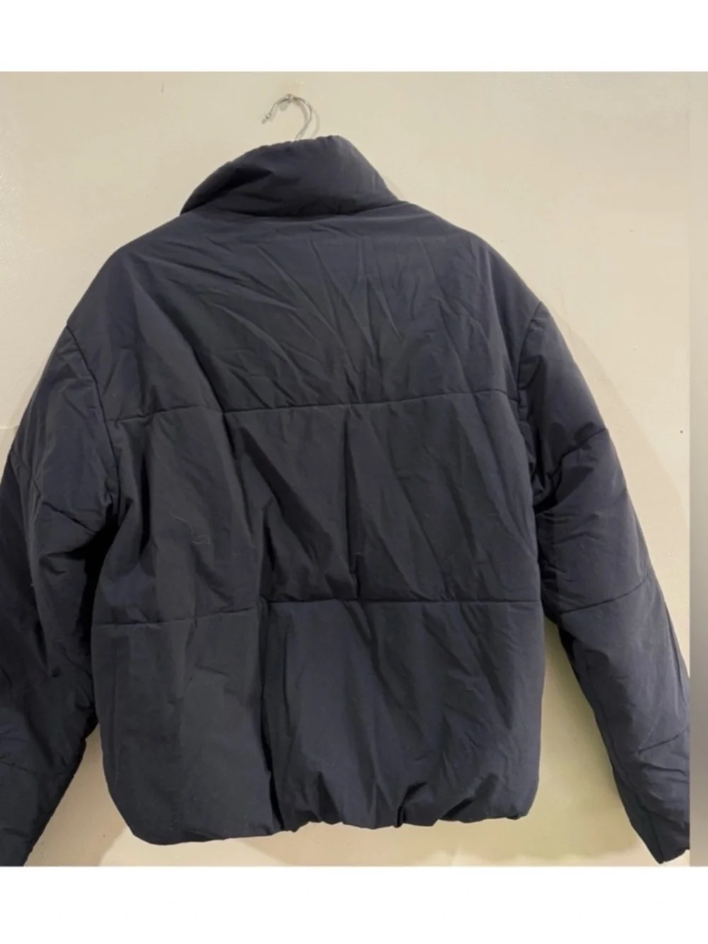 ALO Yoga Black Oversized Puffer Jacket with Stand Collar